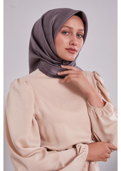 Gül Kurusu Kenar Şeritli Monogram Ipek Eşarp modelleri