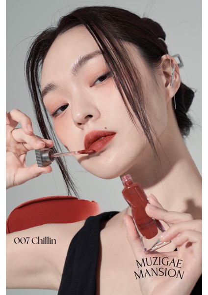 Gül Özlü, Kadife Bitiş Sunan, Nemlendirici ve Kalıcı Tint MUZIGAE MANSION Objet Liquid 007 Chillin