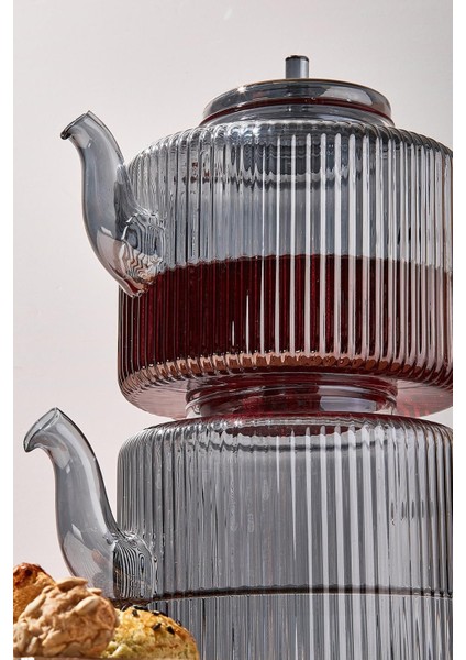 Tobby Line Füme Borosilikat Çaydanlık 1.1L+1.75L modelleri