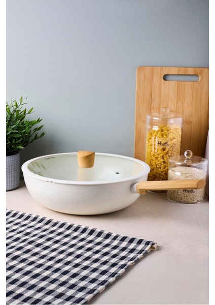Danish Cook Beige Indüksiyon Tabanlı Kapaklı Wok Tava 30 cm fiyatları