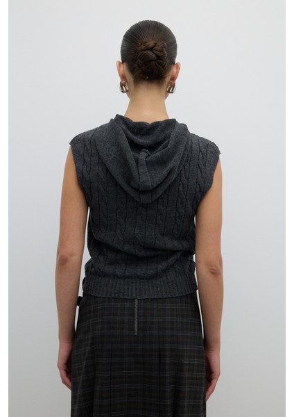 Kapüşonlu Triko Yelek Antrasit K2671008_046 fiyatları