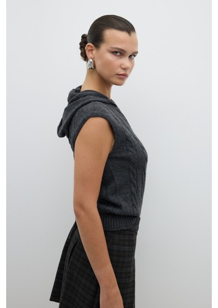 Kapüşonlu Triko Yelek Antrasit K2671008_046 modelleri