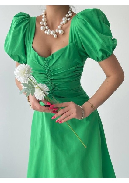 Kare Yaka Düğmeli Elbise indirimleri