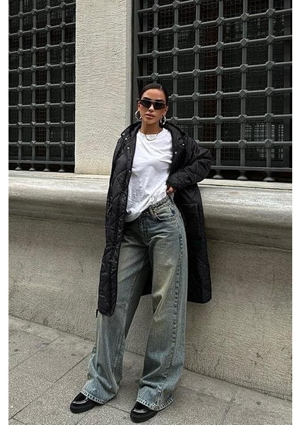 Fermuar ve Kapşonlu Uzun Kapitone Mont 7062