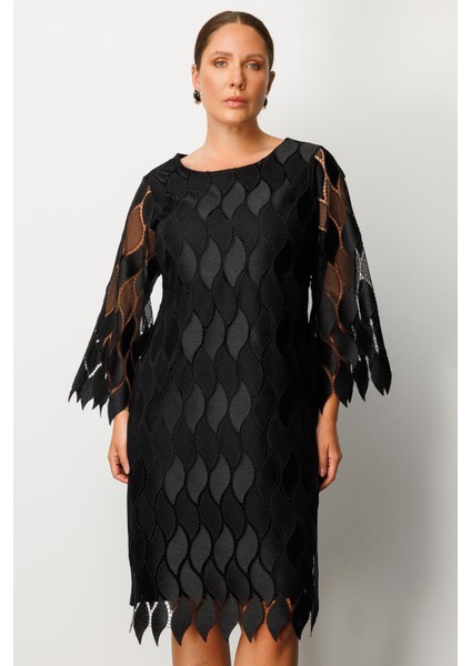 Moda Ilgi Kadın Büyük Beden Ön Kısım Güpür Dantelli Elbise 0006 Siyah fiyatları