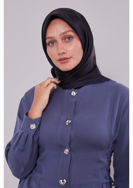 Saks Kenar Şeritli Monogram Ipek Eşarp modelleri