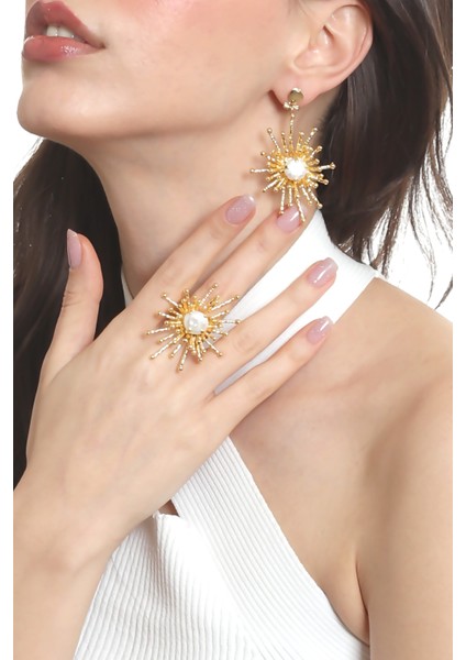 Kadın Altın Renk Kaplama Inci Detaylı Büyük Güneş Yüzük& Küpe Seti