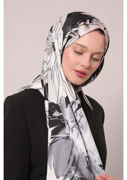 Siyah Soyut Çiçek Desen Twill Şal fiyatları