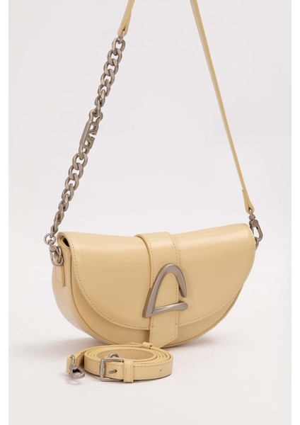 Sarı Logo Zincir Detaylı Omuz Çantası fiyatları