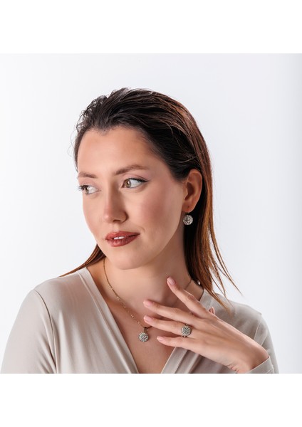 Zarif Işıltı Kadın 3'lü Takı Seti Küpe Kolye Yüzük Takım Bakır El Yapımı Kristal Taşlı Kararma Yapmaz Kutulu