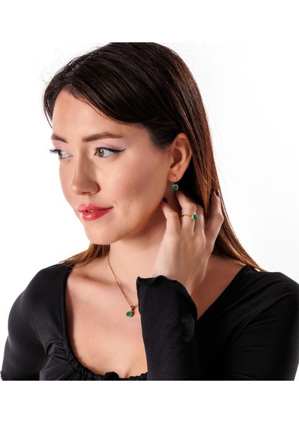 Harmoni Tektaş Yeşil Kadın 3'lü Takı Seti Küpe Kolye Yüzük Takım Bakır El Yapımı Kristal Taşlı Kararma Yapmaz Kutulu