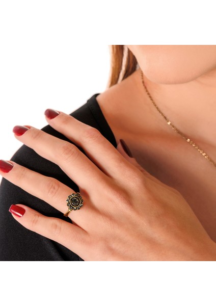 Antik Işıltı Antrasit Kadın 3'lü Takı Seti Küpe Kolye Yüzük Takım Bakır El Yapımı Kristal Taşlı Kararma Yapmaz Kutulu fırsatları