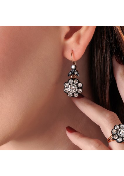 Divanhane Kadın 3'lü Takı Seti Küpe Kolye Yüzük Takım Bakır El Yapımı Kristal Taşlı Kararma Yapmaz Kutulu fiyatları