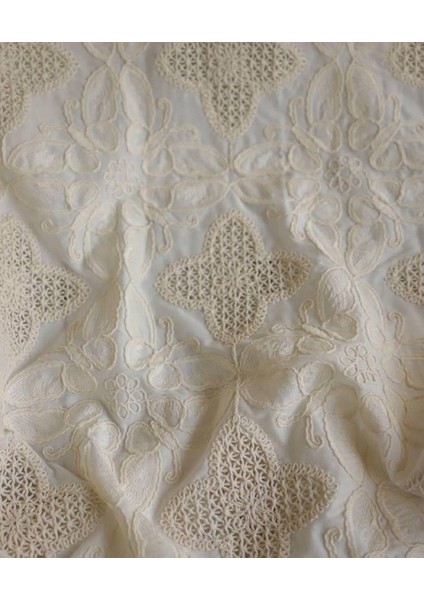 %100 Pamuklu Dantel Fisto Krem Renktedir fırsatları