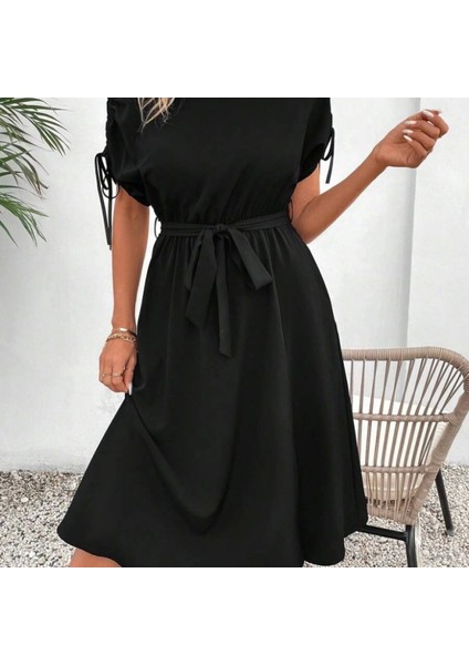 Kadın Tek Omuzu Açık Kol Ucu Fiyonklu Belden Kuşaklı Yırtmaç Detaylı Viskon Elbise fiyatları