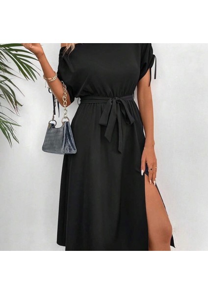 Kadın Tek Omuzu Açık Kol Ucu Fiyonklu Belden Kuşaklı Yırtmaç Detaylı Viskon Elbise modelleri