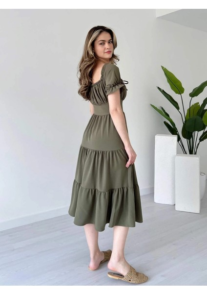 Madonna Yaka Önü Büzgülü Volanlı Kat Kat Ayrobin Elbise indirimleri