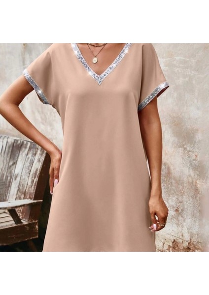 Kadın Yaka ve Kol Pul Payet Şeritli Ithal Krep Elbise fiyatları