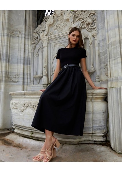 Kemerli Modal Dokulu Tasarım Elbise