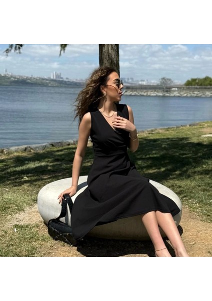 Kadın Ithal Krep Kumaş Kruvaze Yaka Eteği Kloş Kolsuz Mini Elbise