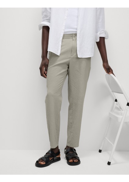 Tapered Fit Hafif Elastik Belli Pantolon fırsatları