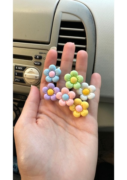 2 Adet Renkli Reçine Çiçekler Papatya Çiçeği Araba Klima Süsü Torpido Araç Aksesuar Iç Süsler modelleri