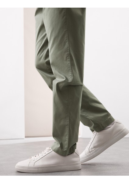 Regular Fit Süper Lightweight Chino indirimleri