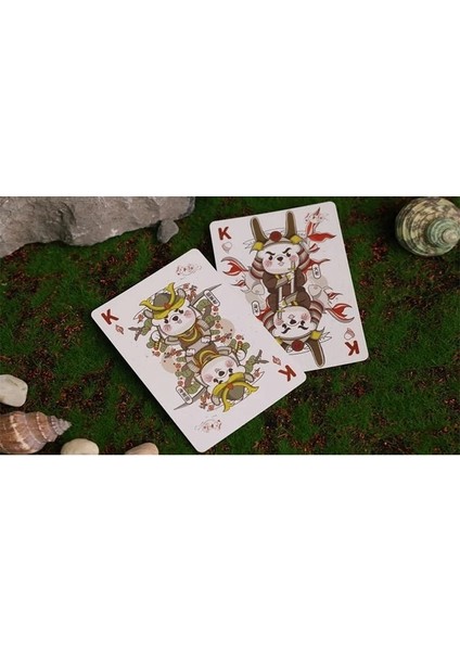 Samurai Otter Hono Edition (Standard Red) Premium Oyun Kağıdı Iskambil Kartları Destesi