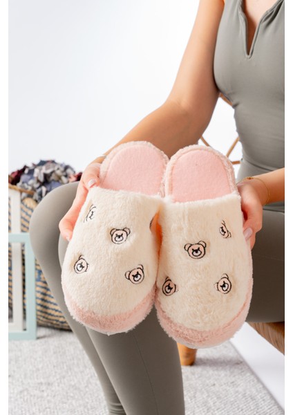 Pofuduk Figürlü Panduf Kadın Ev Teliği Ses Yapmaz Hafif Yumuşak Taban