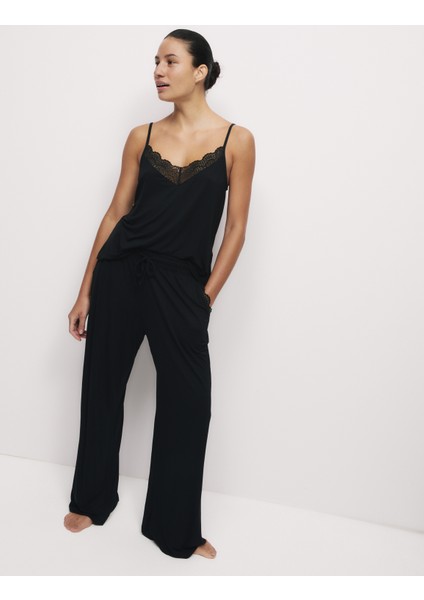 Dantel Detaylı Geniş Paça Pijama Altı