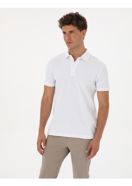 Erkek Beyaz Slim Fit %100 Pamuk Kıvrılmaz Amerikan Pike Polo Yaka Basic Tişört 50306154-VR013 modelleri
