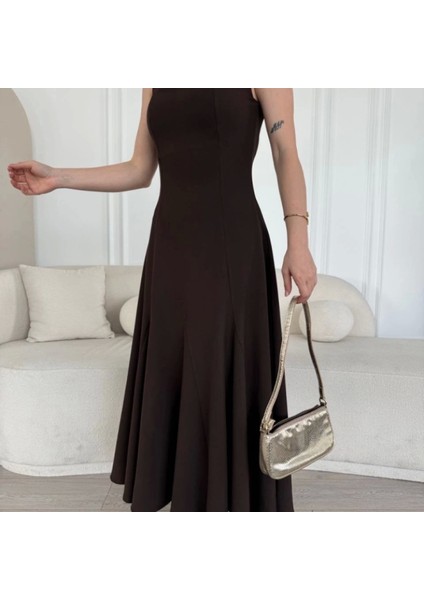 Irt Dekolteli Kolsuz Uzun Elbise Kahverengi fiyatları