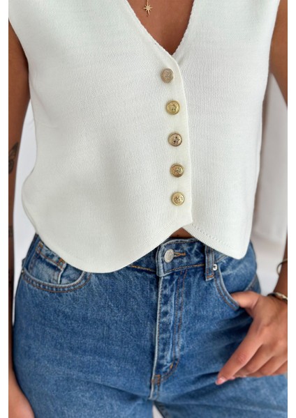 Kadın Düğmeli Triko Yelek – Modern & Katmanlı Stil fiyatları