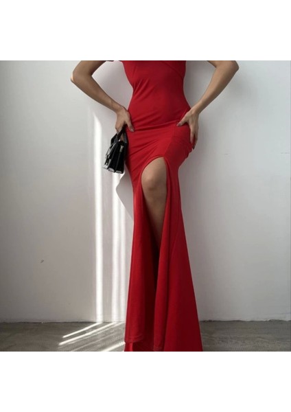 Kadın Dalgıç Kumaş Kayık Yaka ve Dekolte Detaylı Elbise modelleri