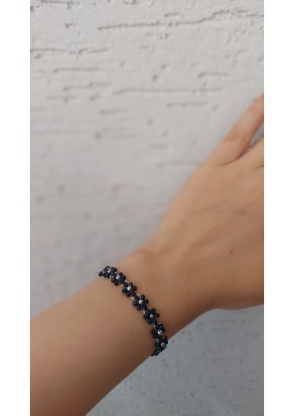 Bloom Serisi – Midnight Navy Boncuklu Çiçek Bileklik fiyatları