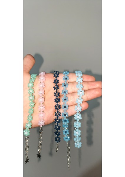 Bloom Serisi – Sky Blue Boncuklu Çiçek Bileklik indirimleri