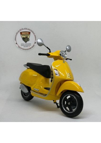 Vespa Gts Super 1:12 Diecast Scooter Model Oyuncak – Lisanslı Metal Maket & Koleksiyon