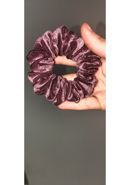 Menekşe – Mor Kadife Scrunchie Saç Tokası | Saç Kırmayan Yumuşak Lastik fırsatları
