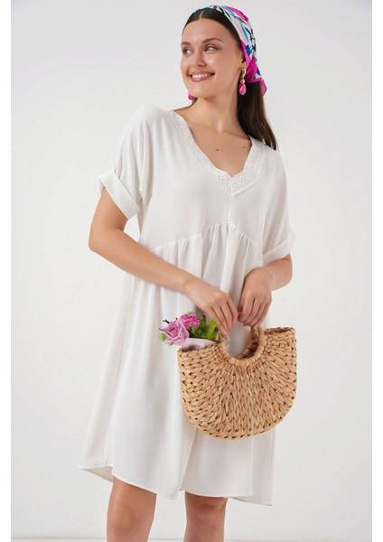 Kadın BDART Astarlı V Yaka Mini Elbise White fırsatları