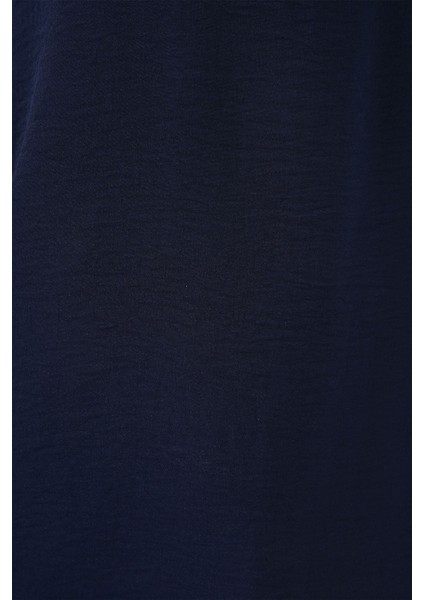 Kadın BDART Dokulu V Yaka Kolsuz Bluz Blue indirimleri