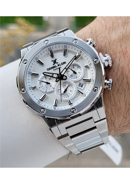 DK.1.10864.1 Gümüş Beyaz Fonksiyonlu Takvimli Çelik Kordonlu Erkek Kol Saati fiyatları