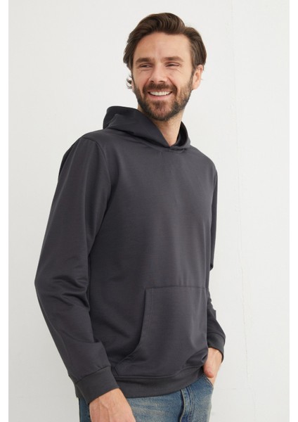 Kapüşonlu Kanguru Cepli Sweatshirt modelleri