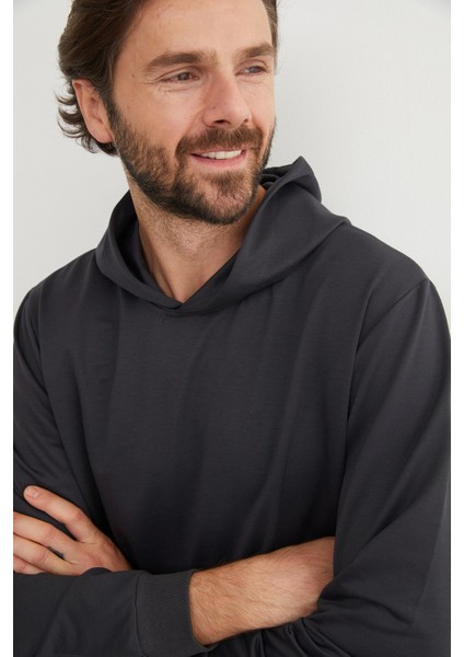 Kapüşonlu Kanguru Cepli Sweatshirt fırsatları