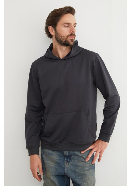 Kapüşonlu Kanguru Cepli Sweatshirt indirimleri