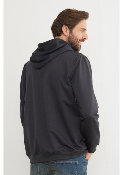 Kapüşonlu Kanguru Cepli Sweatshirt