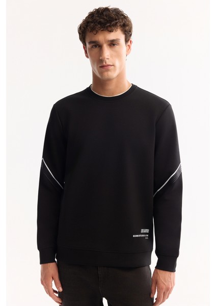 Erkek Siyah Bisiklet Yaka Pamuklu Bi-Stretch Baskılı Regular Fit Sweatshirt A52Y1258 fiyatları