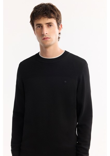 Erkek Siyah Bisiklet Yaka Rayon Tüylenmeyen Dokulu Triko Regular Fit Kazak A52Y5018 indirimleri