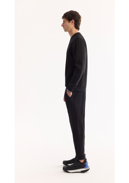 Erkek Siyah Beli Lastikli Bağcıklı Pamuklu Bi-Stretch Regular Fit Eşofman Altı A52Y3402 modelleri