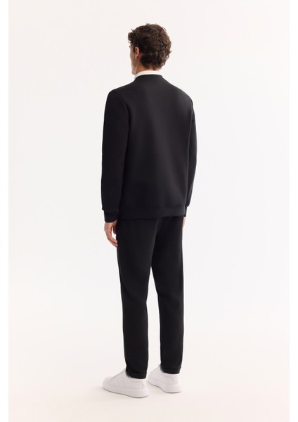 Erkek Siyah Bisiklet Yaka Pamuklu Bi-Stretch Basic Regular Fit Sweatshirt A52Y1328 fırsatları