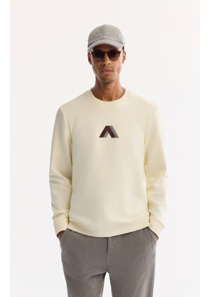 Erkek Ekru Bisiklet Yaka Pamuklu Bi-Stretch Baskılı Regular Fit Sweatshirt A52Y1305 indirimleri